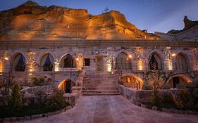 Sur Cave Hotel